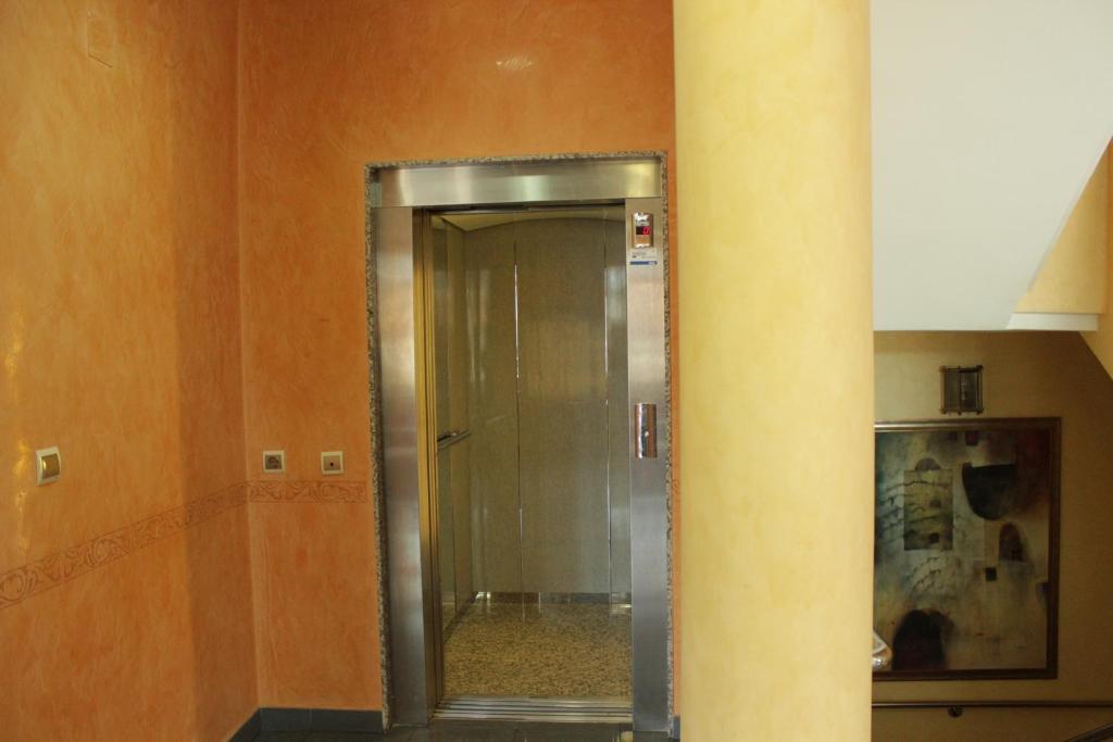Hostal Tio Pepe II Bembibre  Kültér fotó