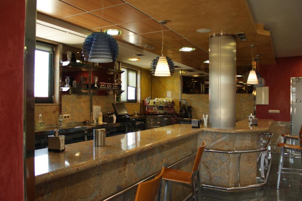 Hostal Tio Pepe II Bembibre  Kültér fotó